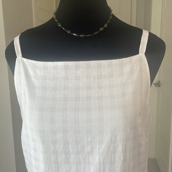 Trina Turk White Bubble Hem Dress Size S NWOT - Picture 8 of 9